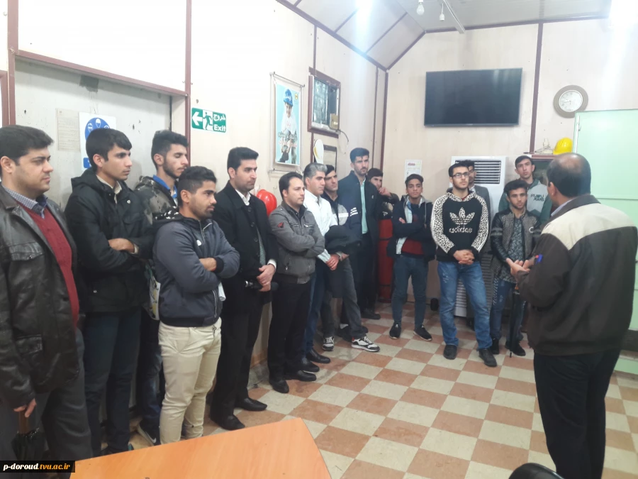 بازدید علمی دانشجویان رشته مهندسی تکنولوژی برق - قدرت از نیروگاه گازی دورود 4